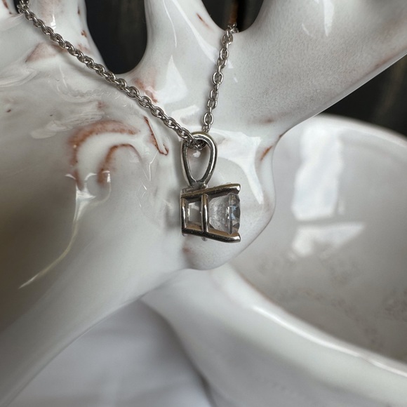 14KWG Nexus Diamond Pendant - Picture 3 of 9